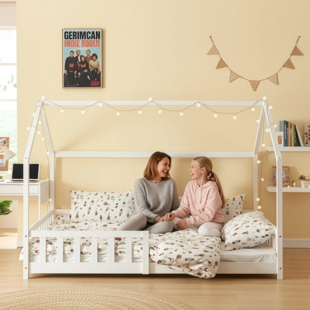 Letto Francese Hesel per Cameretta Forma di Casetta con Materasso 140 x 200 cm Bianco [en.casa]