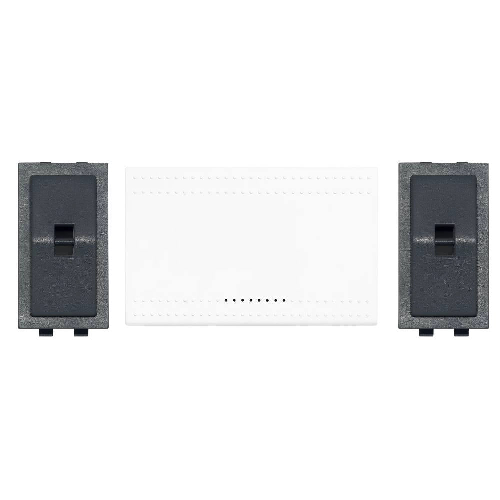 Copritasto illuminabile bticino livinglight bianco per ambienti eleganti *** numero posti 3 moduli, confezione 1