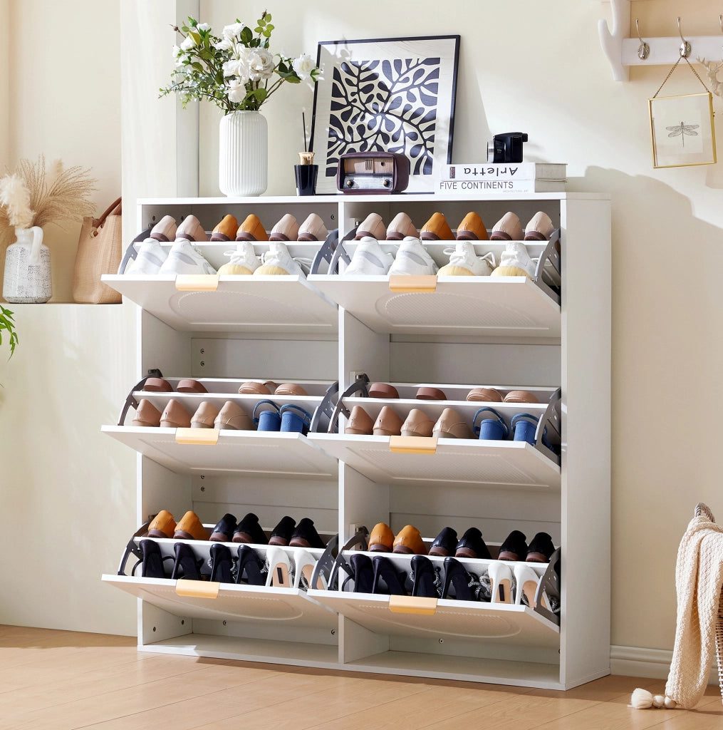 Mobile portascarpe bianco con 6 ribalte; struttura sottile 118x25x115 cm in MDF e truciolare