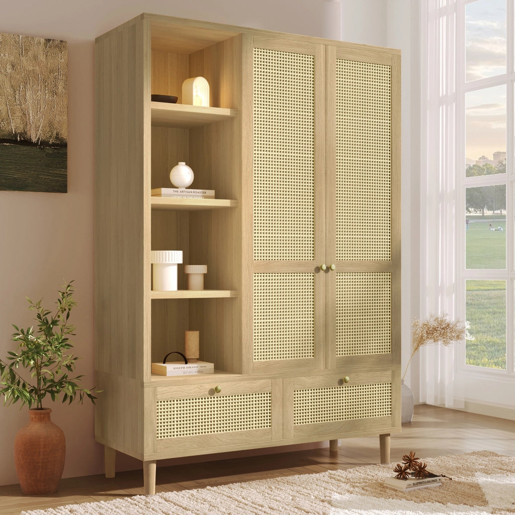 Armadio in legno massello, ante con decorazioni in vimini, 2 cassetti, ripiani aperti, color rovere