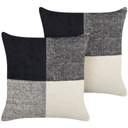 Set di due cuscini decorativi in cotone nero e beige con toppe 45 x 45 cm con imbottitura accessori decorativi soggiorno camera da letto
