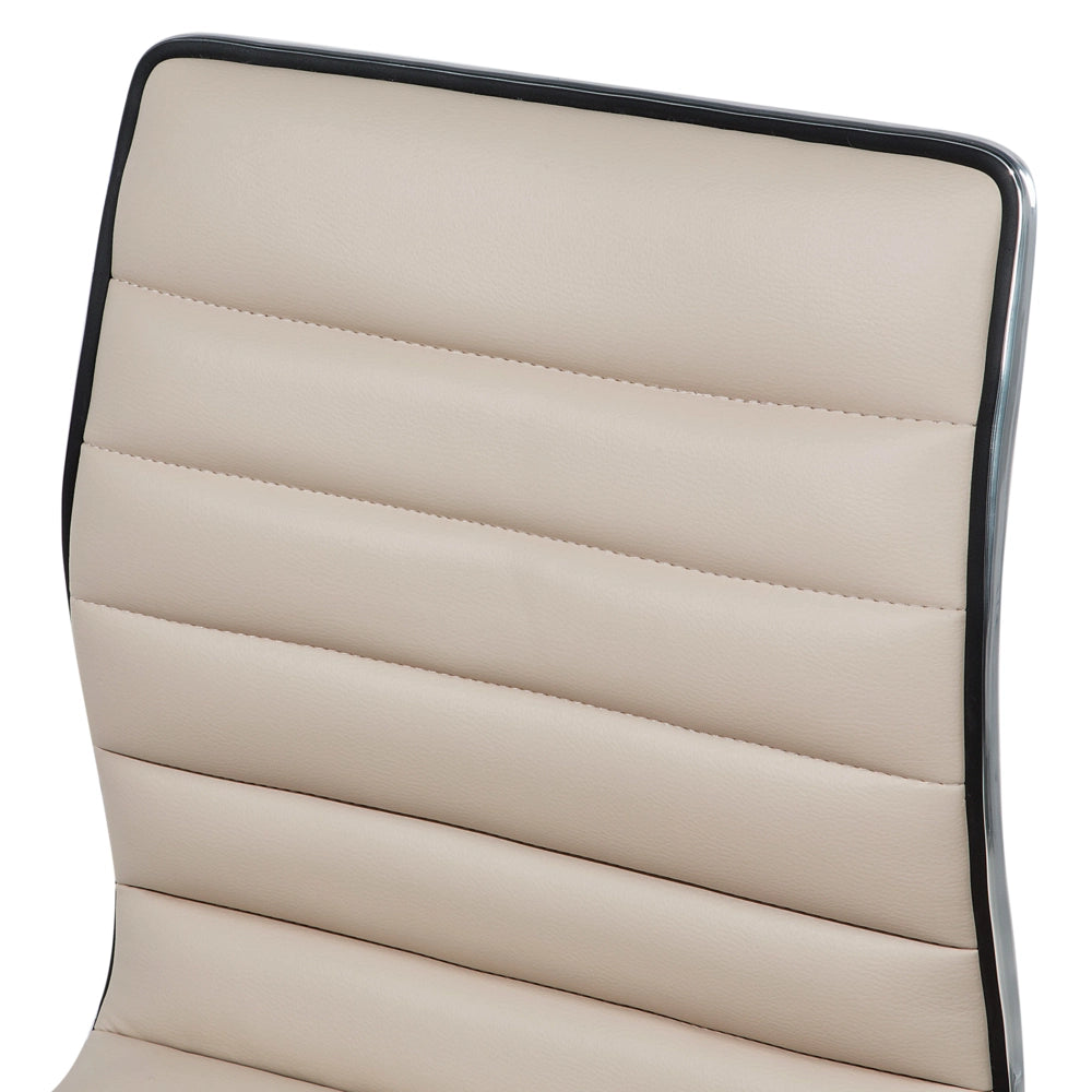 Set di 2 sedie da bar Sedile in ecopelle beige Struttura in argento Altezza del bancone Girevole regolabile in altezza