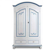Armadio in legno Shabby chic mod cipollabianco decorato filo blu