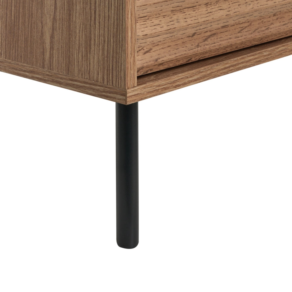 Comodino a 2 cassetti in truciolato marrone chiaro con gambe in metallo mobile contenitore moderno design scanalato camera da letto