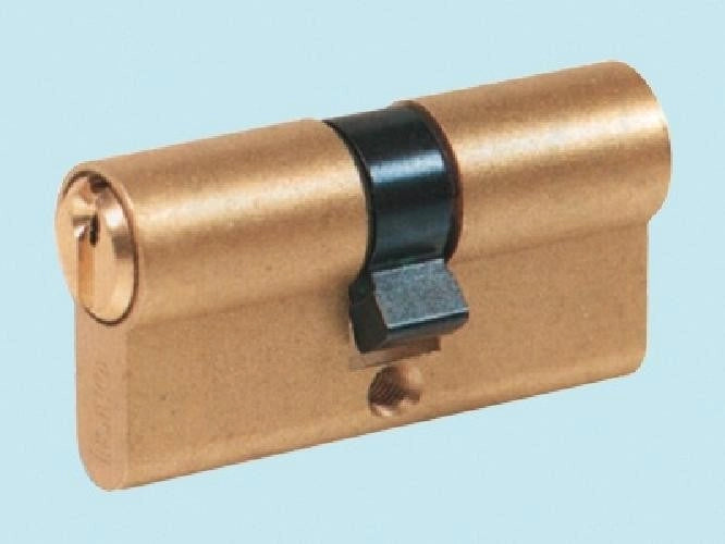 CILINDRO ISEO CENTRALE PER SERRATURA A INFILARE MM.70 A.8209353574