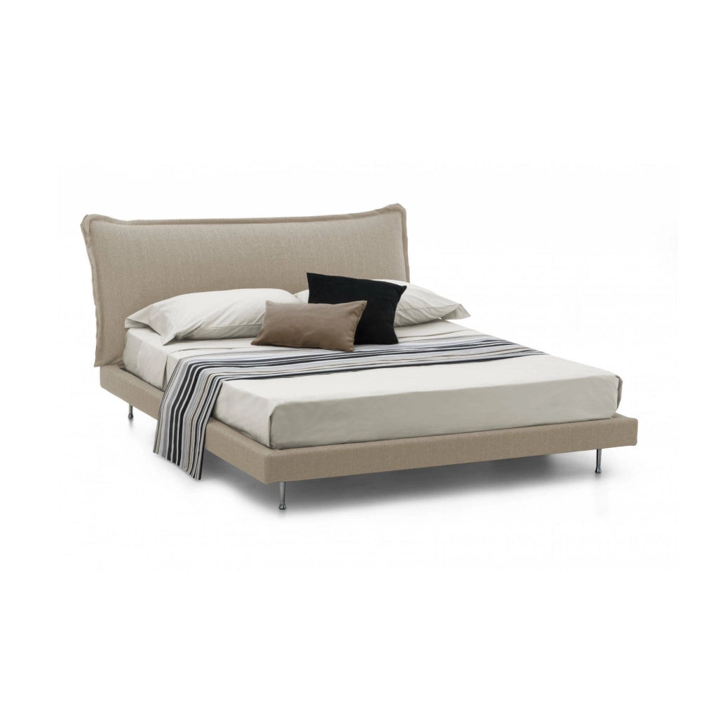 Letto matrimoniale Arcore, Letto fisso con rivestimento e testata in tessuto, Made in Italy, Apertura frontale, adatto per materasso 160x190 cm, Beige