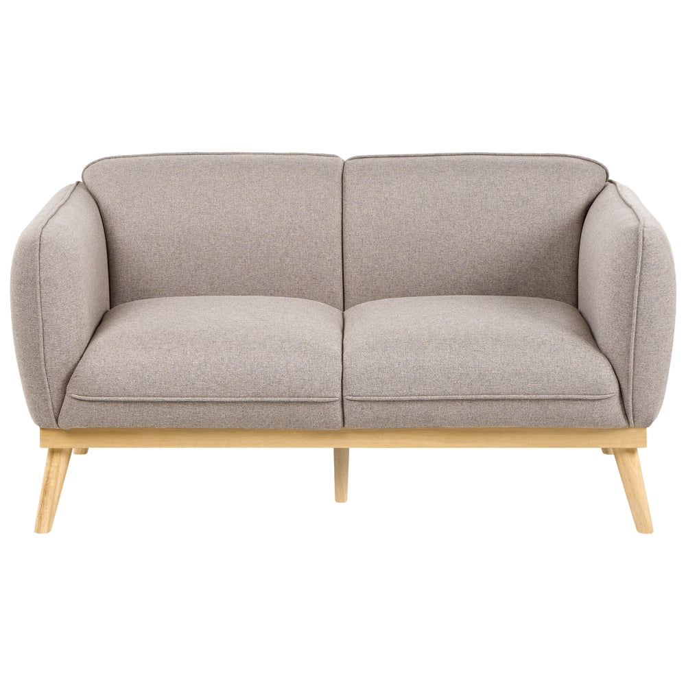 Set da salotto in stile scandinavo con divani a 2 e 3 posti, gambe affusolate in legno e rivestimento in tessuto marrone chiaro
