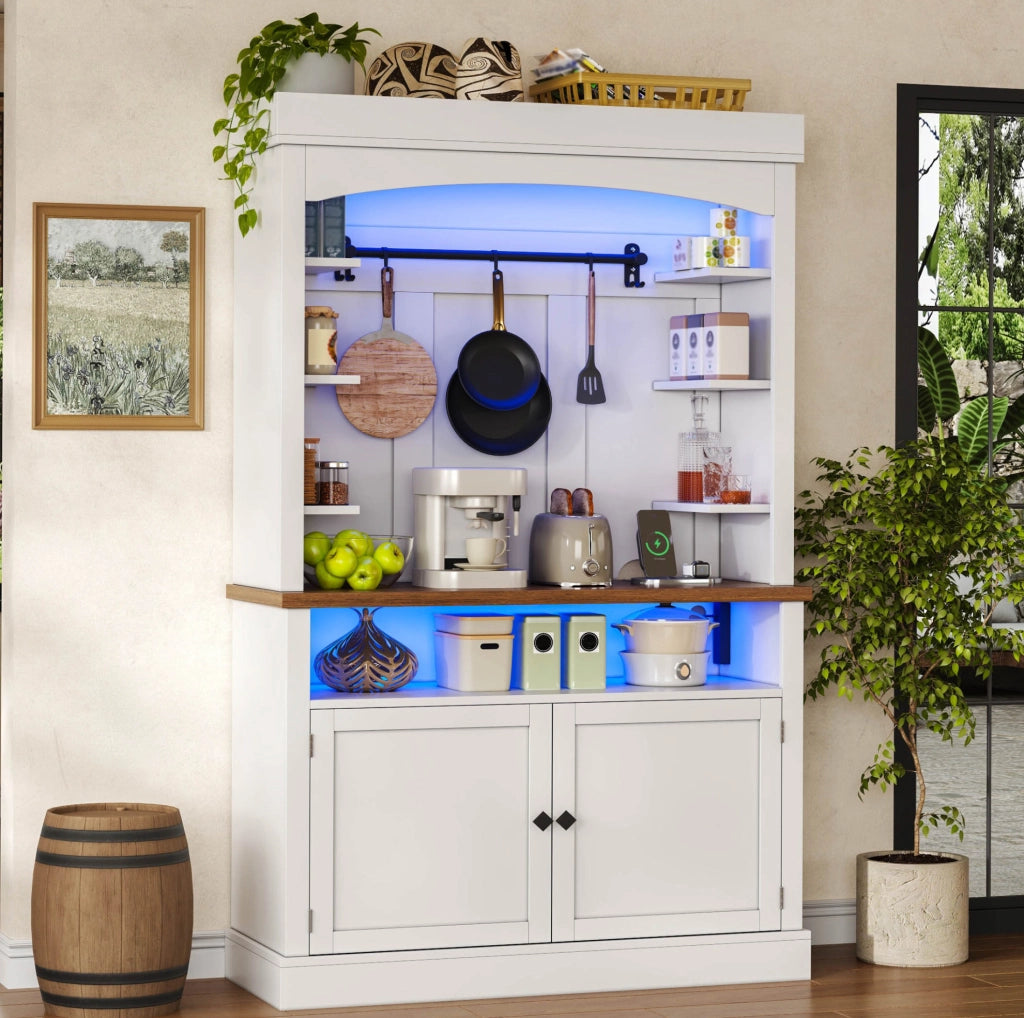 Armadio alto ad arco 106x43x183 cm in MDF bianco con LED RGB; prese USB e ripiani
