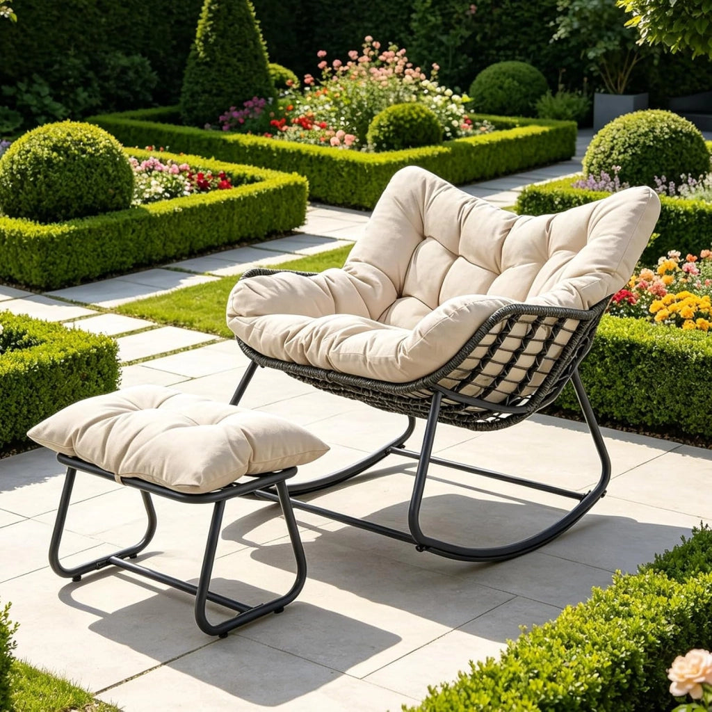 Poltrona a Dondolo con Poggiapiedi, Sedia a Dondolo da Interno ed Esterno, Poltrona Relax in Rattan con Cuscini Rimovibili per Soggiorno, Balcone e Giardino, Portata 150 kg (Beige)
