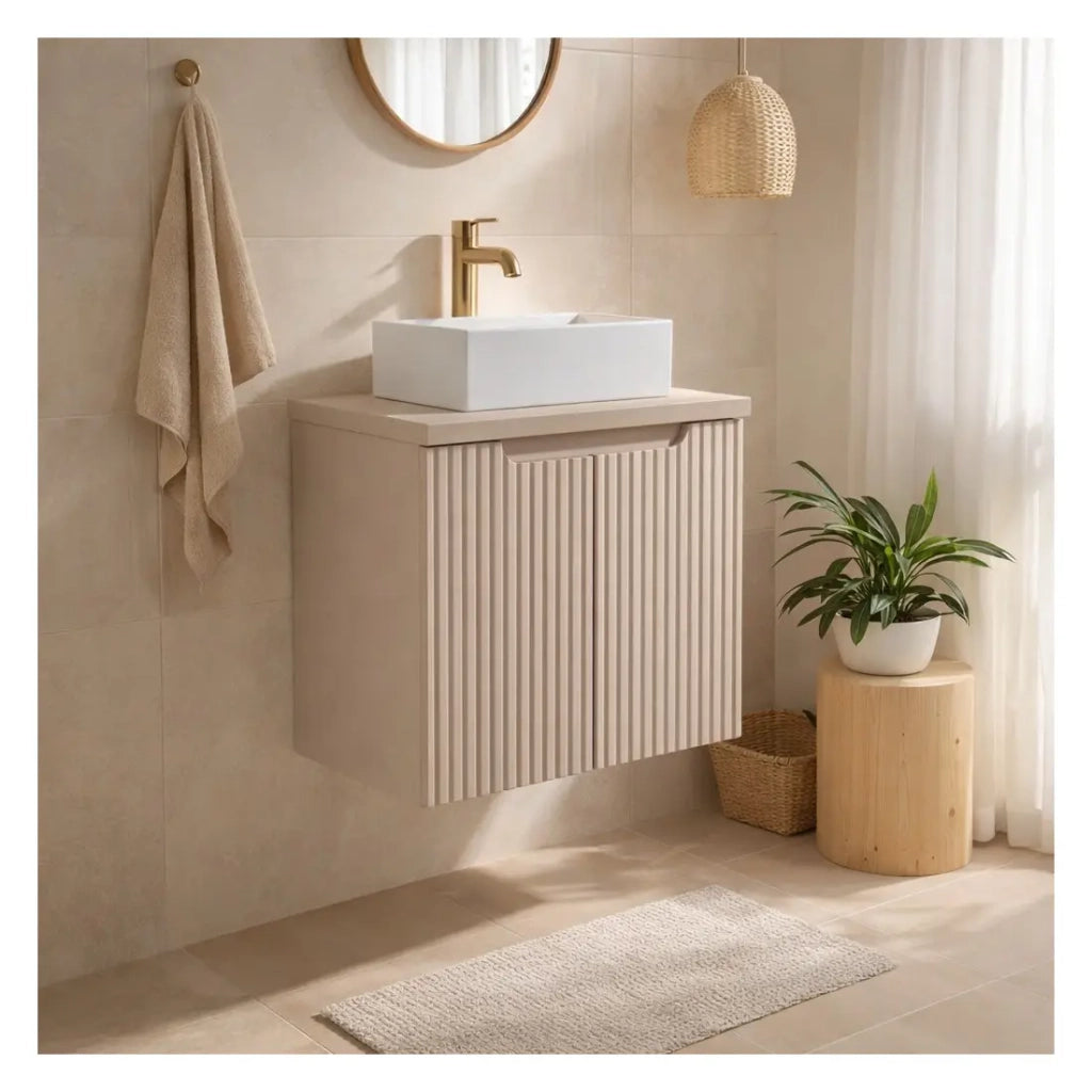 Set da bagno VANO cachemire opaco 50cm: mobile sotto lavabo con ante scanalate verticalmente + piano per lavabo