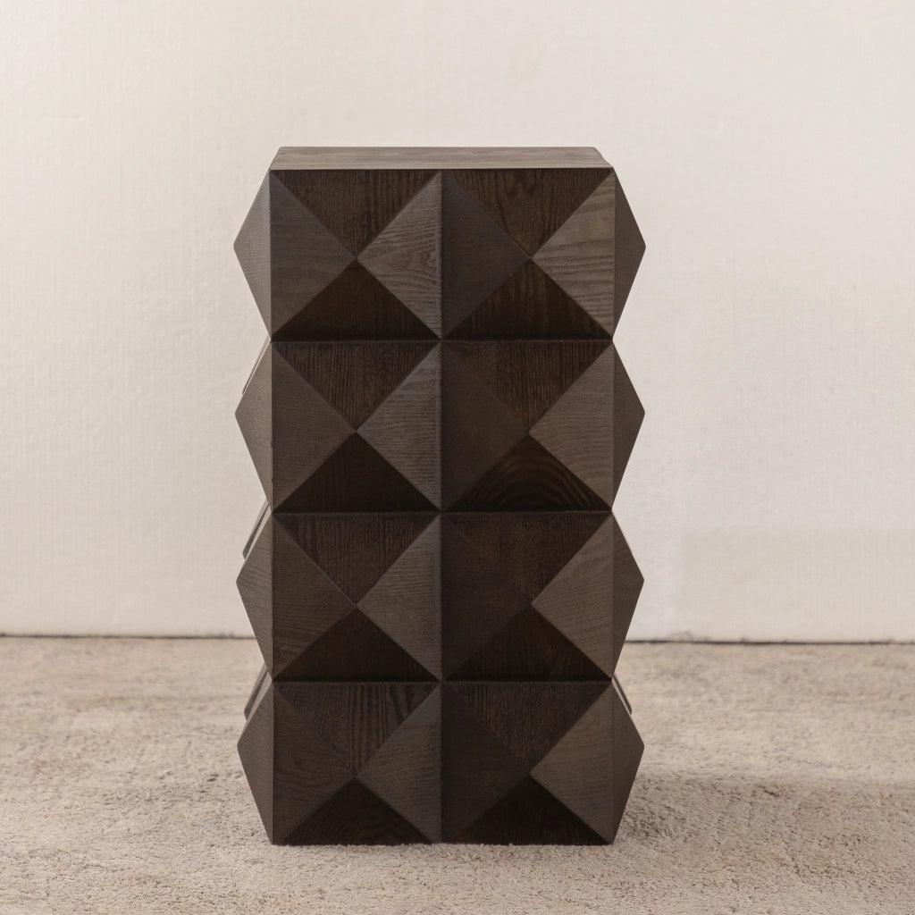 Tavolino basso in legno massello e MDF con rilievo tridimensionale retrò senza montaggio per soggiorno marrone 60 cm