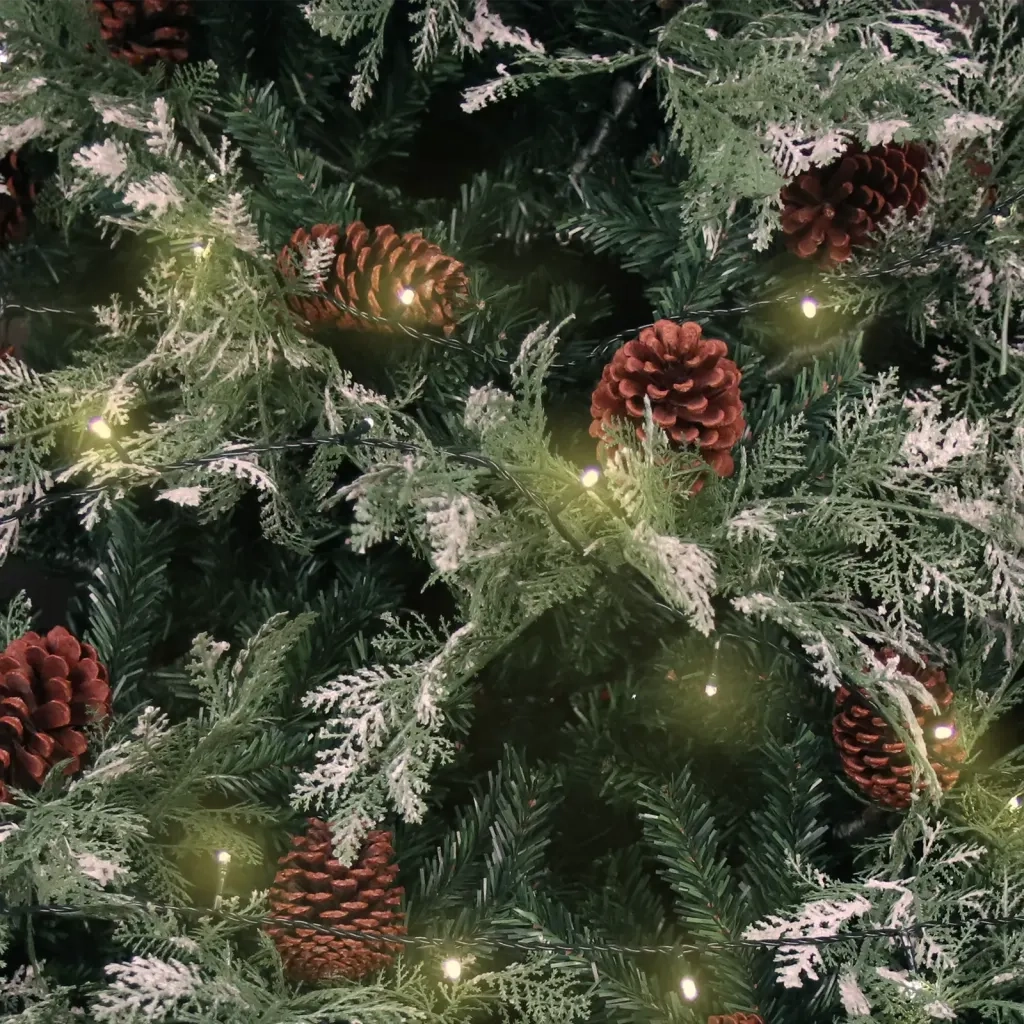 Albero di Natale con LED e Pigne Verde e Bianco 225 cm PVC e PE cod mxl 17955