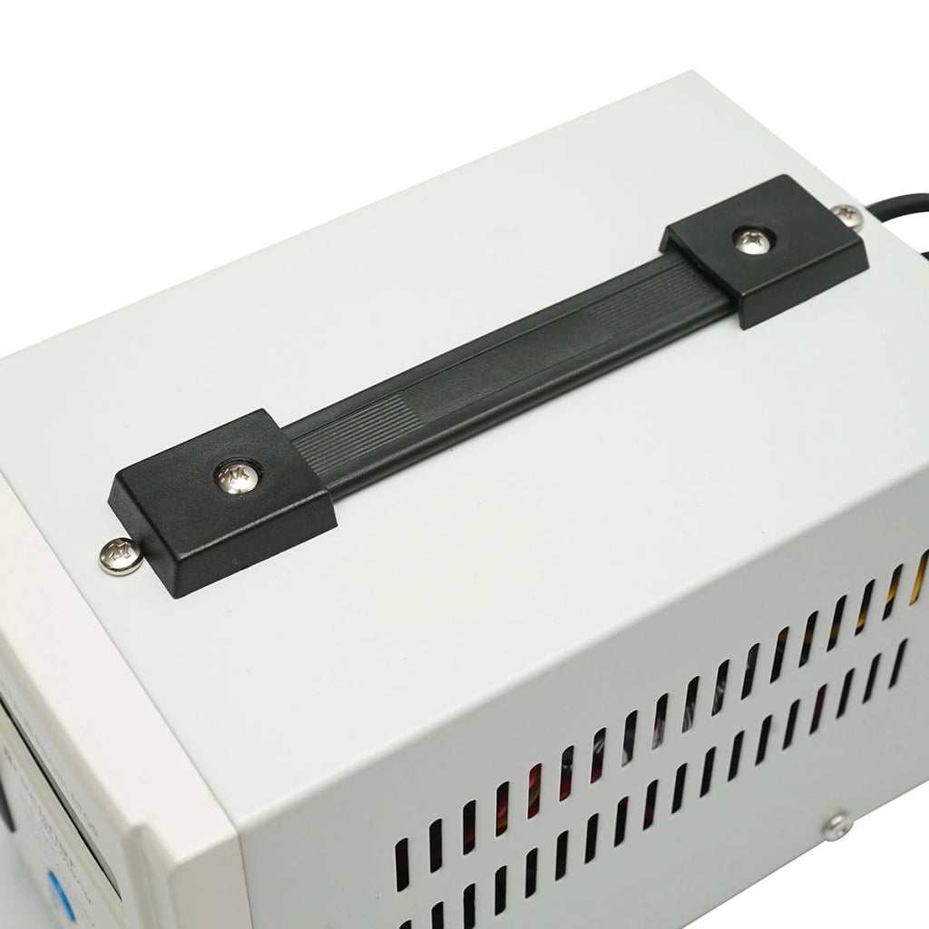 Stabilizzatore di tensione automatico monofase con relè 2000VA/140-260V, 2 prese schuko 230V, display LCD Breckner Germany