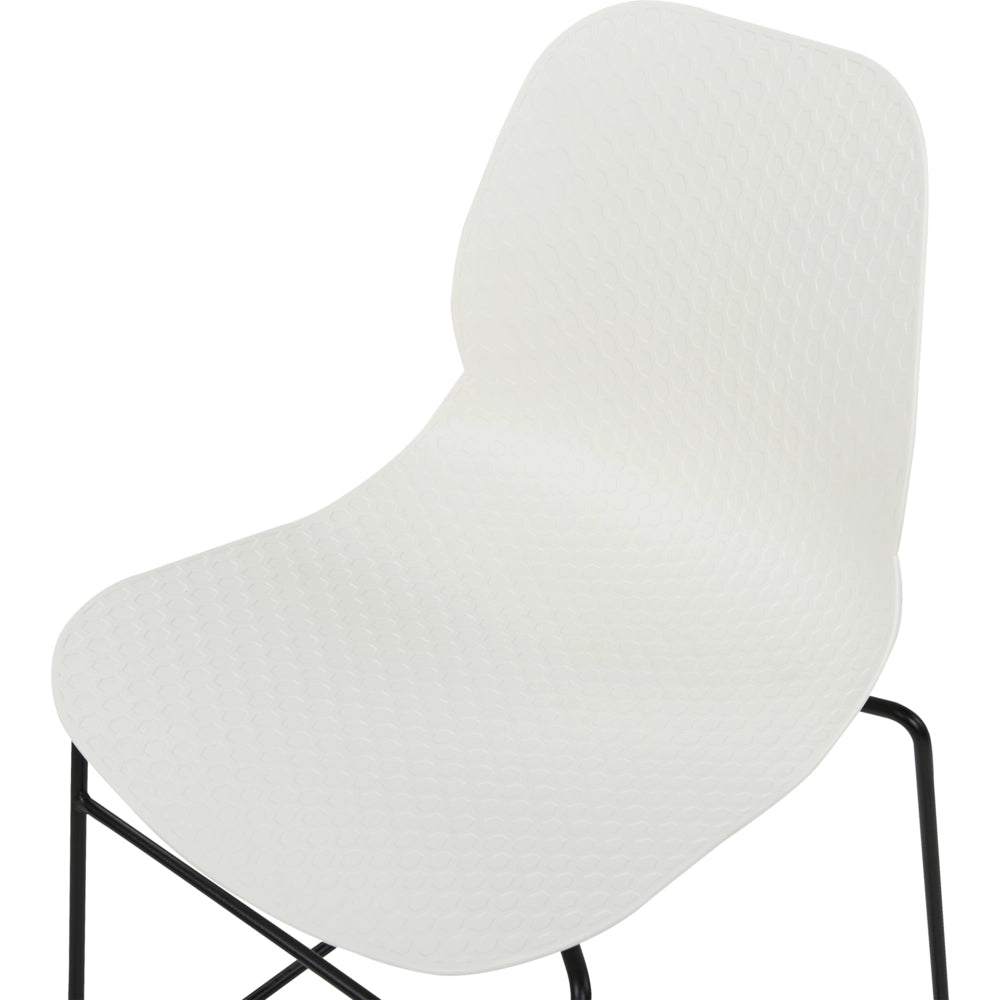Set di 4 sedie da pranzo Bianco Impilabili in plastica Gambe in acciaio nero Sedia da conferenza Design scandinavo moderno contemporaneo Sedute per la sala da pranzo
