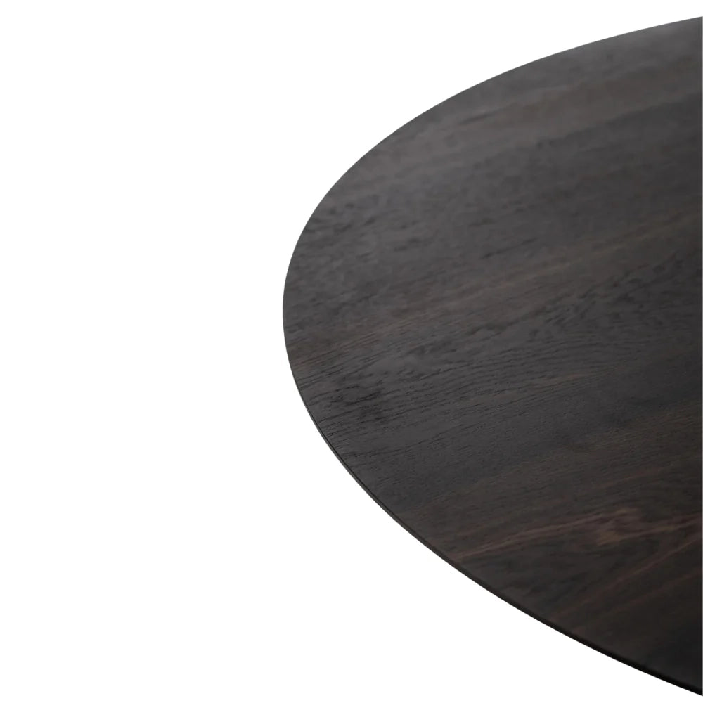Tavolo da pranzo fisso in legno impiallacciato rovere termocotto Leo 130x130 cm fino a 6 posti Made in Italy | Duzzle