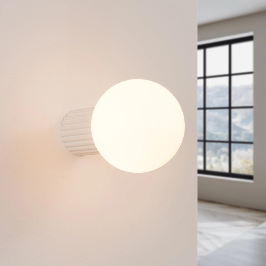 Applique moderna beige rigata sfera vetro IP44 G9 Pure Lume
