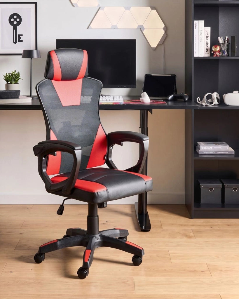 Sedia da ufficio in ecopelle nero e rosso, regolazione in altezza con pistone a gas, funzione di inclinazione, rotazione a 360°, schienale e braccioli regolabili