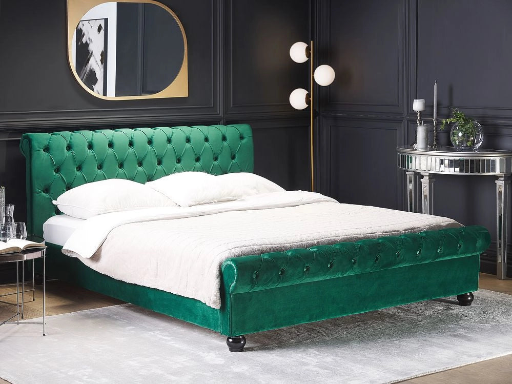 Letto ad acqua 180 x 200 cm in velluto verde smeraldo con testiera trapuntata glamour