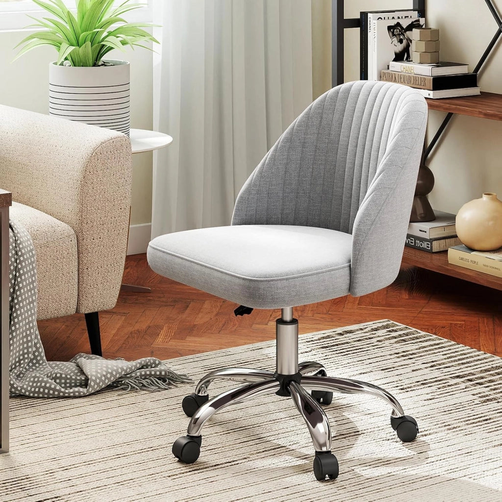 Sedia da Ufficio, Sedia da Scrivania Moderna senza Braccioli, con Schienale Curvo e Seduta Imbottita, Regolabile in Altezza con Rotelle Lisce per Camera da Letto (Grigio)
