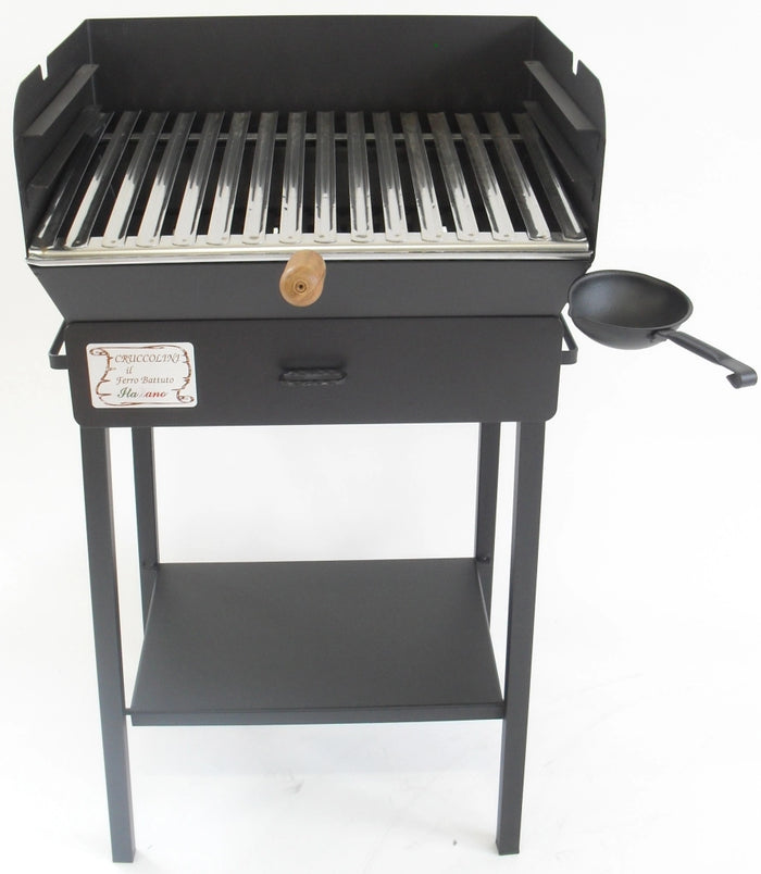 BARBECUE IN FERRO BATTUTO FAMILY cm. 50x40x94 h