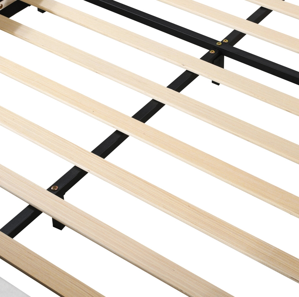 Letto imbottito per bambini a forma di orso 140 x 200 cm in velluto bianco