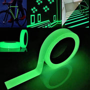 Nastro adesivo premium fluorescente verde da 5m x 2cm con marchio fosforo e effetto luminescente