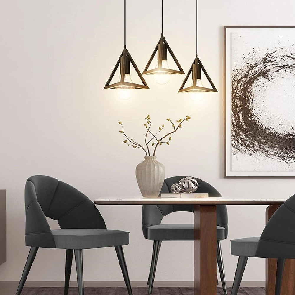 Lampadario Sospensione Piramide 18cm Metallo E27 Design Moderno Nero