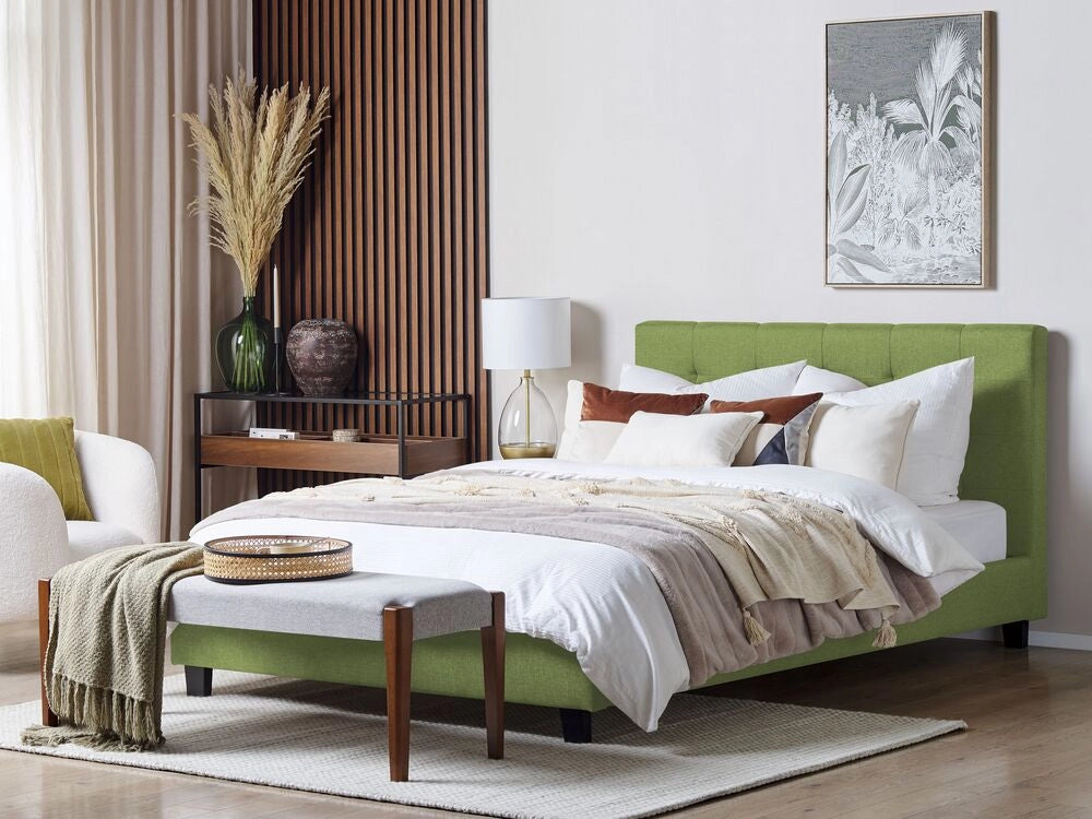 Letto imbottito tessuto verde rete a doghe testiera trapuntata 180 x 200 cm