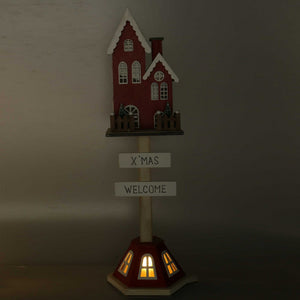 Casetta legno rosso con led cm 17x15,3h56,5