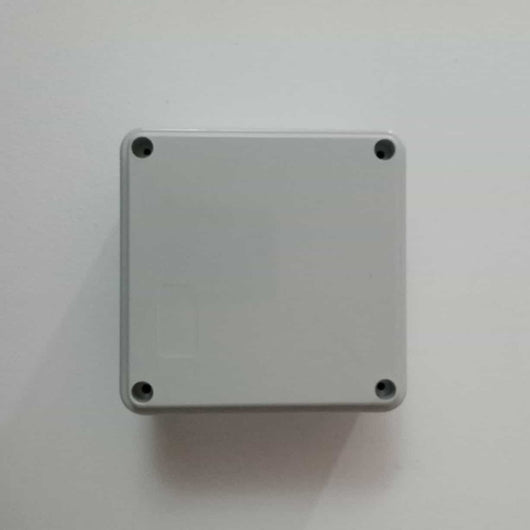Cassetta derivazione l 100 x h 100 x p 50mm ip56 pareti liscie quadrata