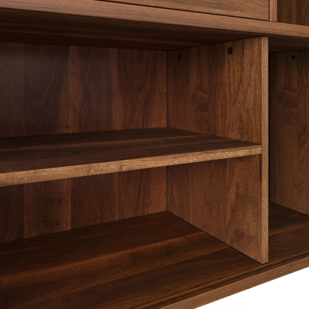 Sideboard a due livelli con ante scorrevoli e cassetto, finitura noce