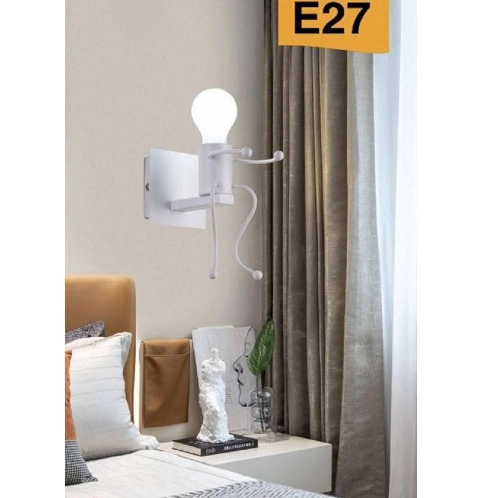 Trade Shop - Applique Da Parete Decorativo Forma Di Omino Seduto In Metallo Attacco E27 Aq51 - Bianco