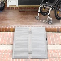 Rampa per Sedia a Rotelle Antiscivolo e Pieghevole con Bordi, Carico Max. 270 Kg, in Alluminio, 91 x 74 cm, Argento
