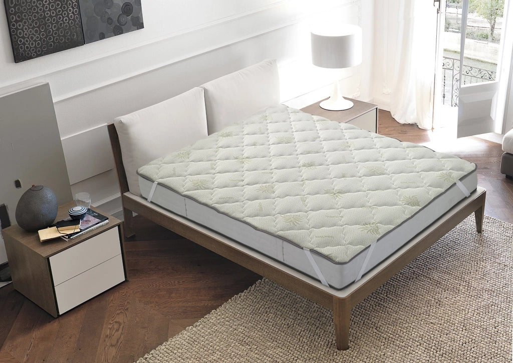 Topper Trapuntato Aloe Vera Prodotto Italiano Correttore Materasso Anallergico con Fasce Elastiche Salva Coprimaterasso Traspirante Protettivo - Bianco - PiazzaMezza120x200cm