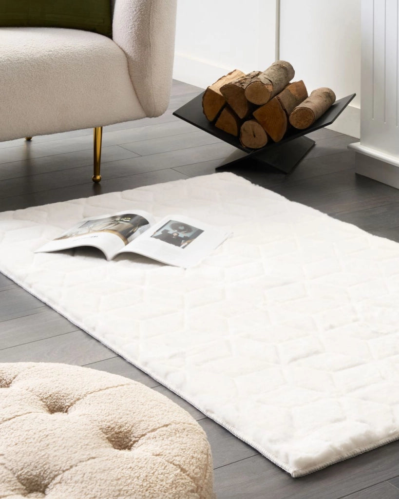 Tappeto in finta pelliccia di coniglio Bianco Pelliccia artificiale di poliestere 80 x 150 cm Tappeto morbido Shaggy ad alto pelo