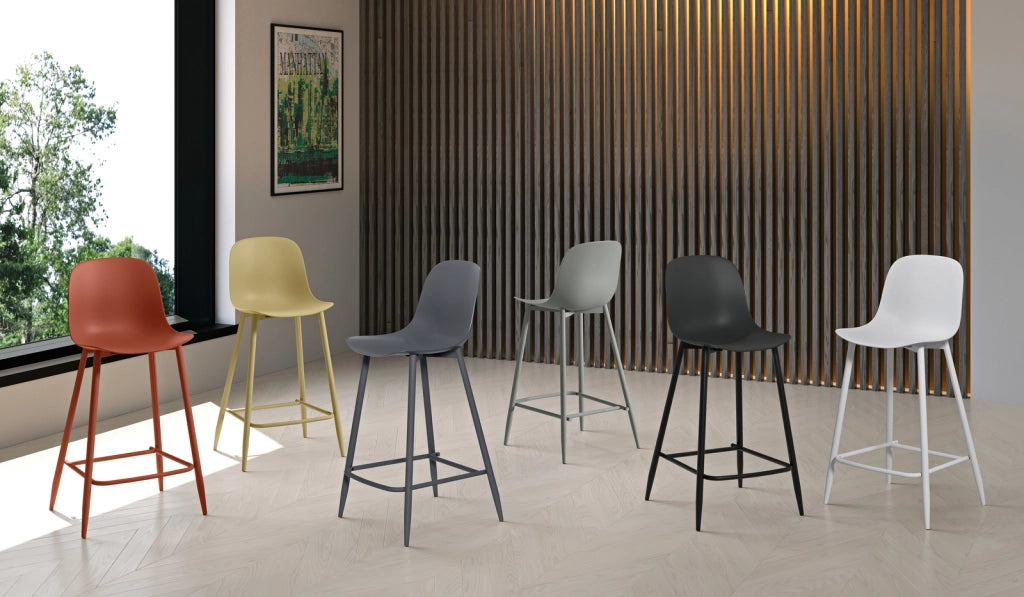 Sgabello Frida in Polipropilene Grigio Scuro con Gambe in Metallo Nero, Design Scandinavo, Seduta Ergonomica - Om/Frida
