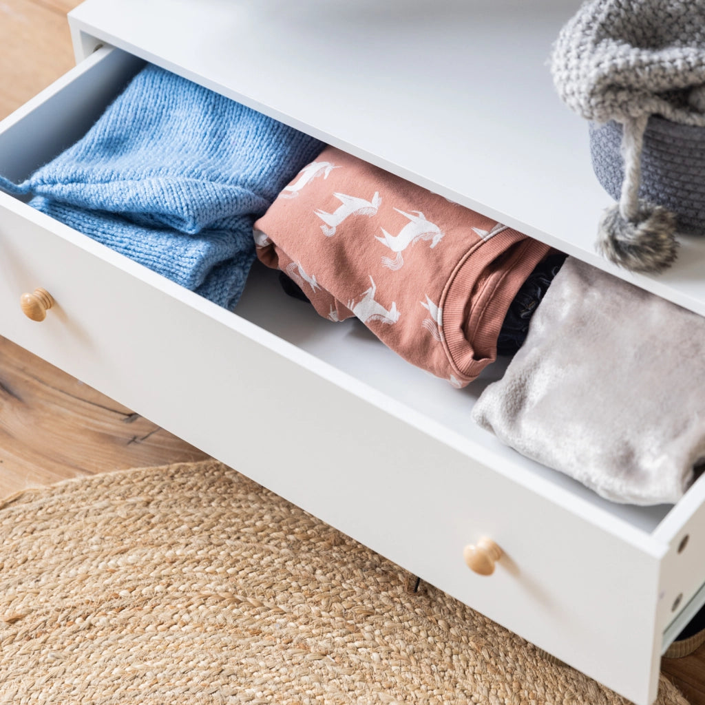 Armadio per bambini in legno e bianco con cassetto LOU