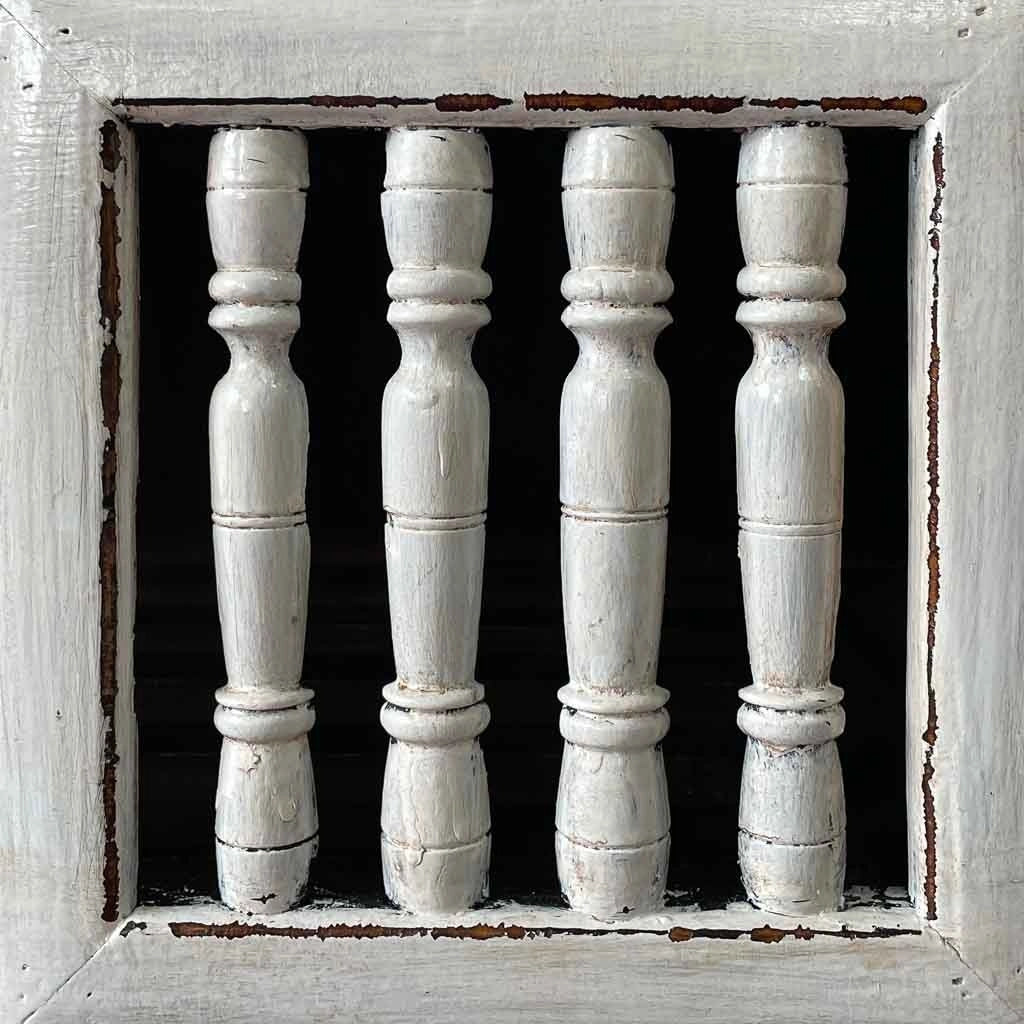 Mobile in legno bianco rifinito a mano 96x42x175