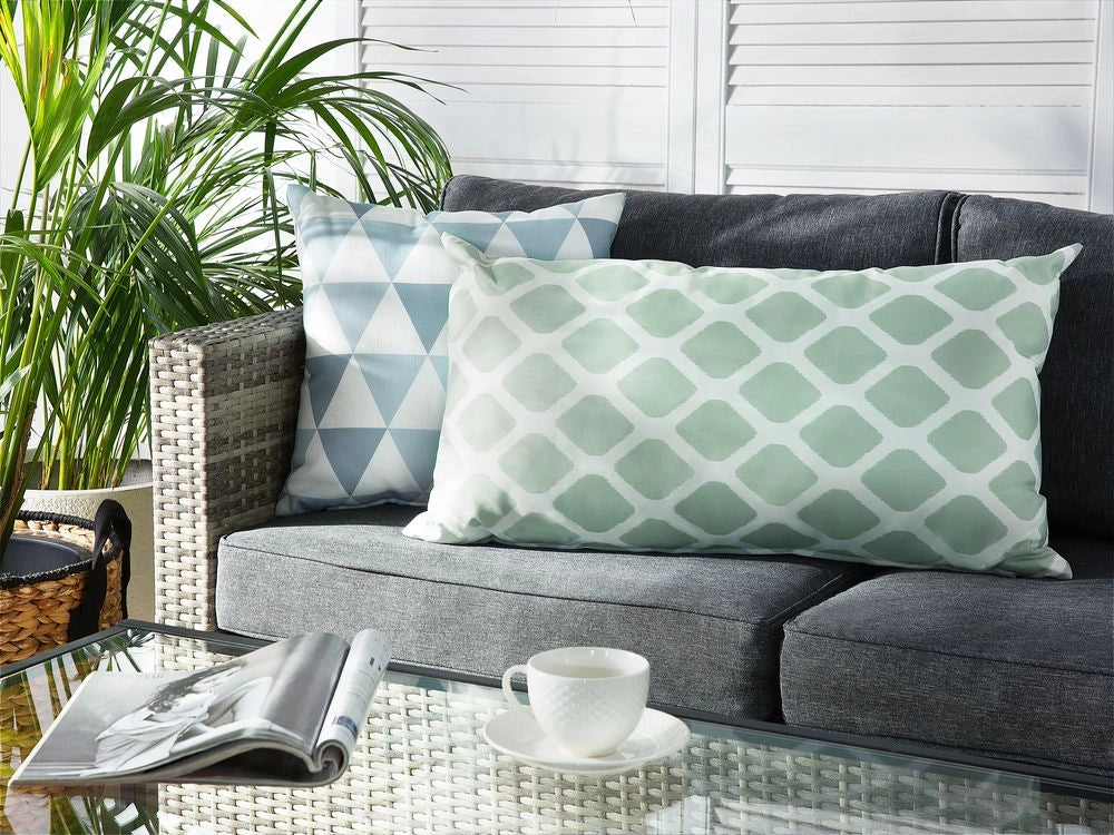 Set di 2 cuscini da esterno in poliestere bianco/verde menta 40 x 70 cm con motivo a rombi