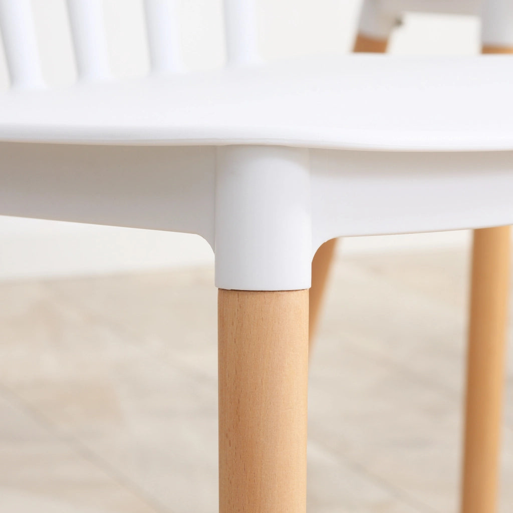 Sgabelli da pranzo con schienale alto in polipropilene ¨C Minimal ¨C 48x52,5x83 cm bianco