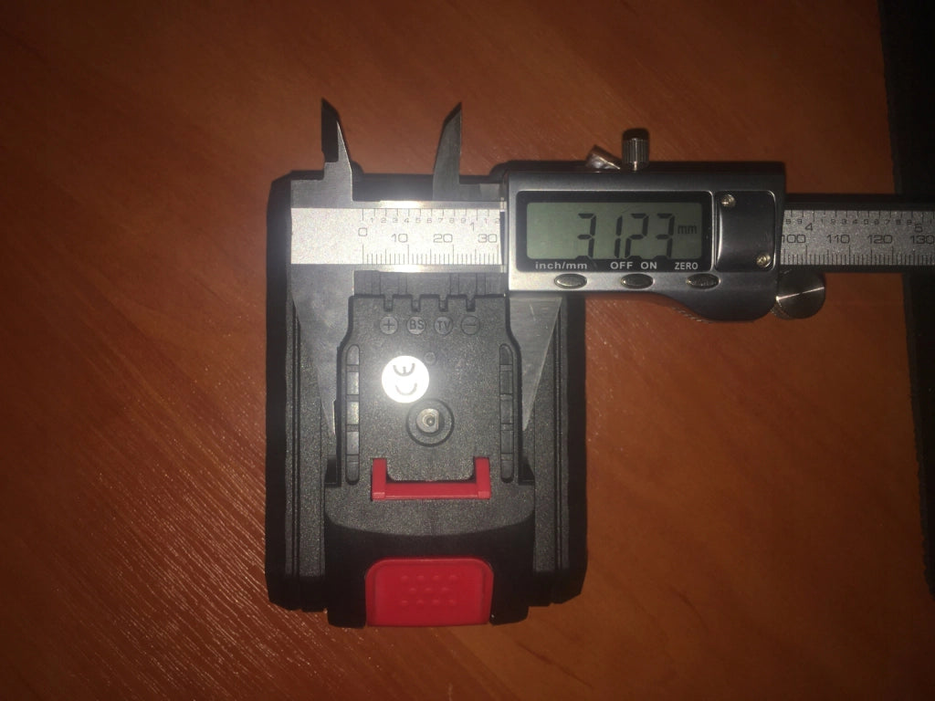 Batteria 21V 1,5Ah Li-Ion Serie Animal PRO – Alta Capacità e Durata | Compatibile con Utensili Rosfix | Ricarica Rapida