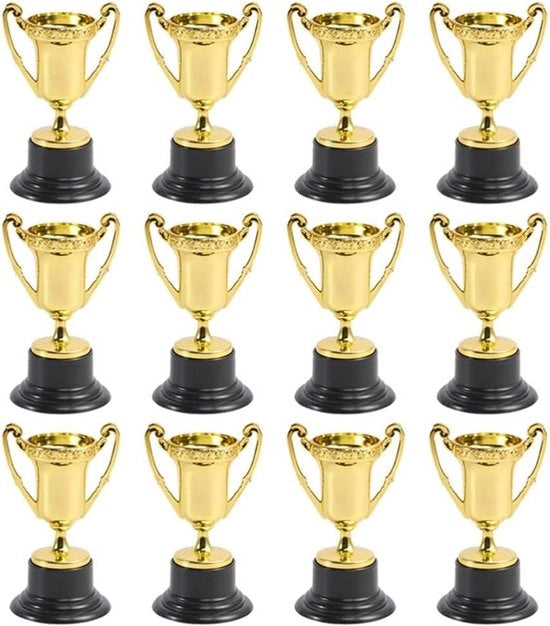 Set di Trofei per Bambini per Festa di Compleanno o Evento Sportivo - Medaglie e Trofei per Premi per Bambini - Calice di Trofeo per Tornei e Competizioni - Trofeo del Vincitore da 4-6 cm - Mini Calici di Trofeo