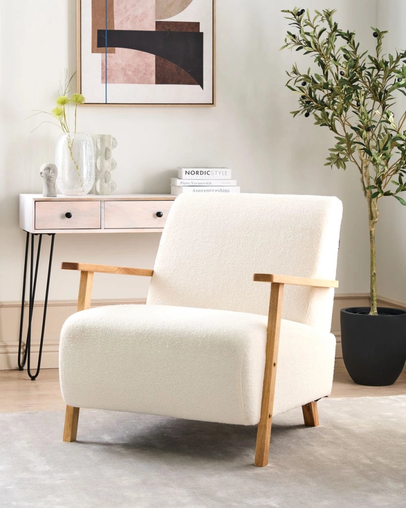 Poltrona Beige chiaro Boucle Gambe in legno con braccioli Soggiorno moderno minimalista