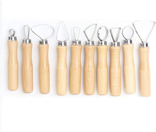 Kit di modellazione e scultura ceramica professionale 10 pezzi 

 Specifiche tecniche: 
 - 10 pezzi 
 -  - 
 -  -