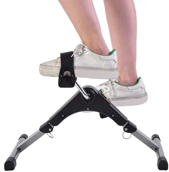 Esercizio a Pedali Opaco con Resistenza Regolabile e Display LCD – Allenamento Mano e Piede per Casa o Ufficio - Seniors - Riabilitazione – Apparecchio Fitness Compatto – Silenzioso & Spazievangelico – 48x36x23 cm