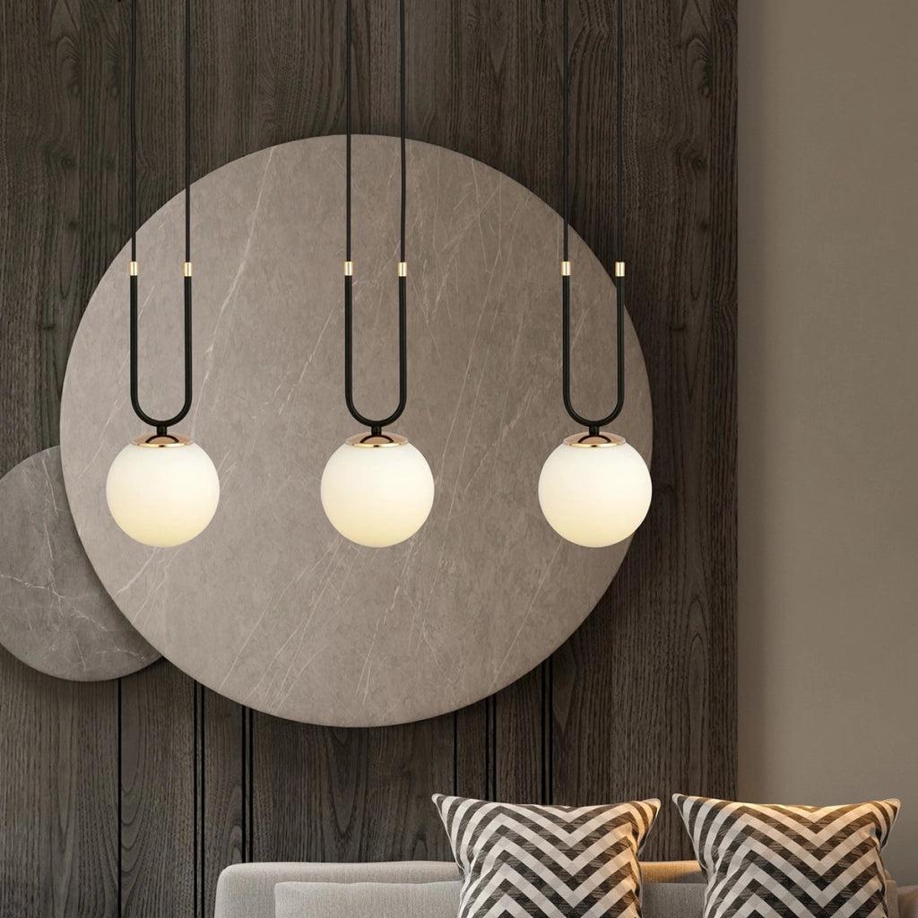 Lampada a sospensione GLAM in acciaio nero e vetro opalino