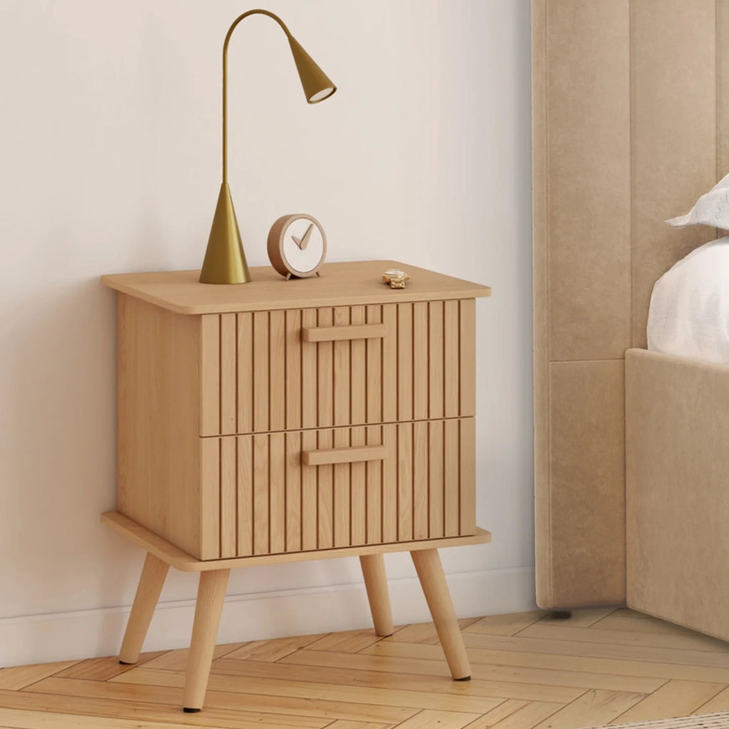 IDMarket - Set di 2 comodini a 2 cassetti JULIETTE in rovere con doghe in legno