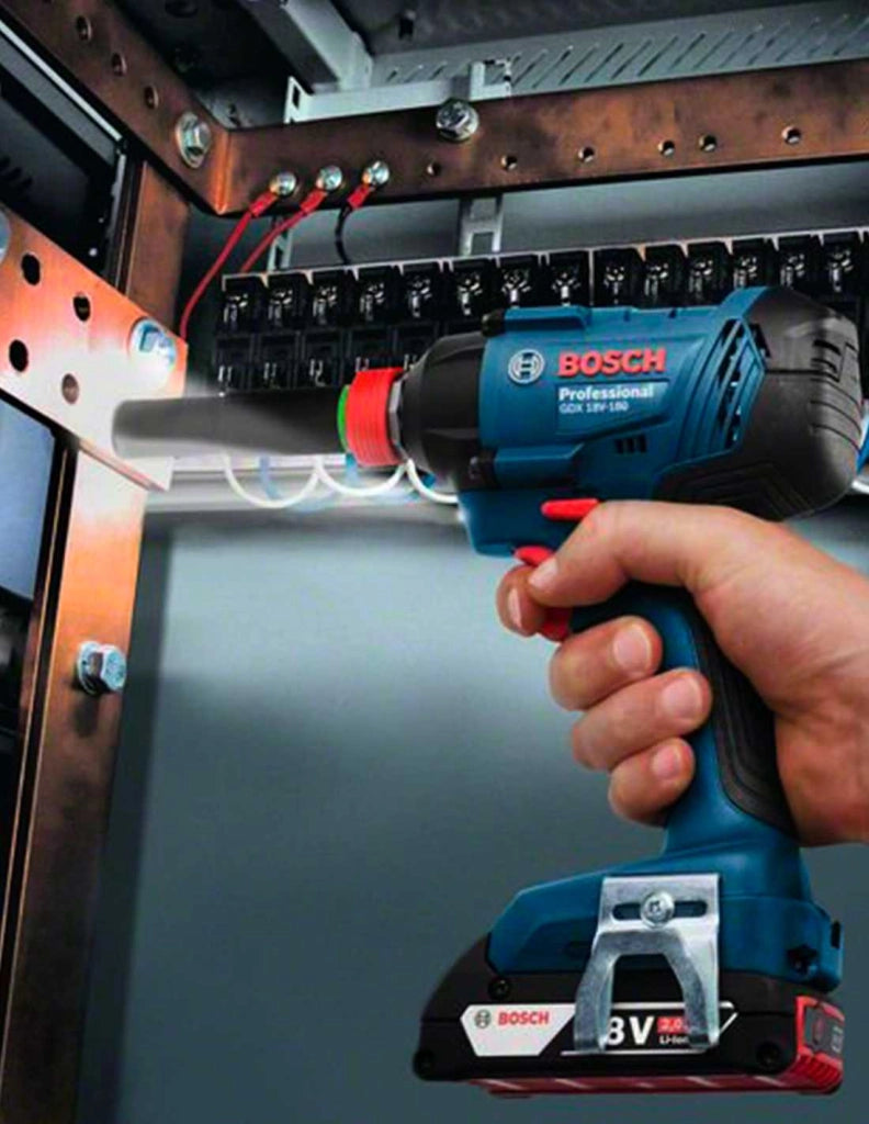 BOSCH Kit 18V BK802BAG (GDX 18V-180+GSR 18V-60C+GBH 18V-21+GKS 18V-57+GST 18V-LIS+GWS 18-125V-LI+GLI 18V-300+GSA18V-LIC+3x5,0Ah)
