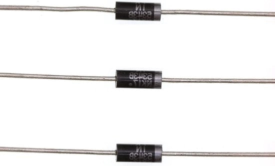 50 pezzi Diodo Zener 1N5343B 5W 7,5V DO-15 - Diodi Axiali - 5 Watt 75 Volt