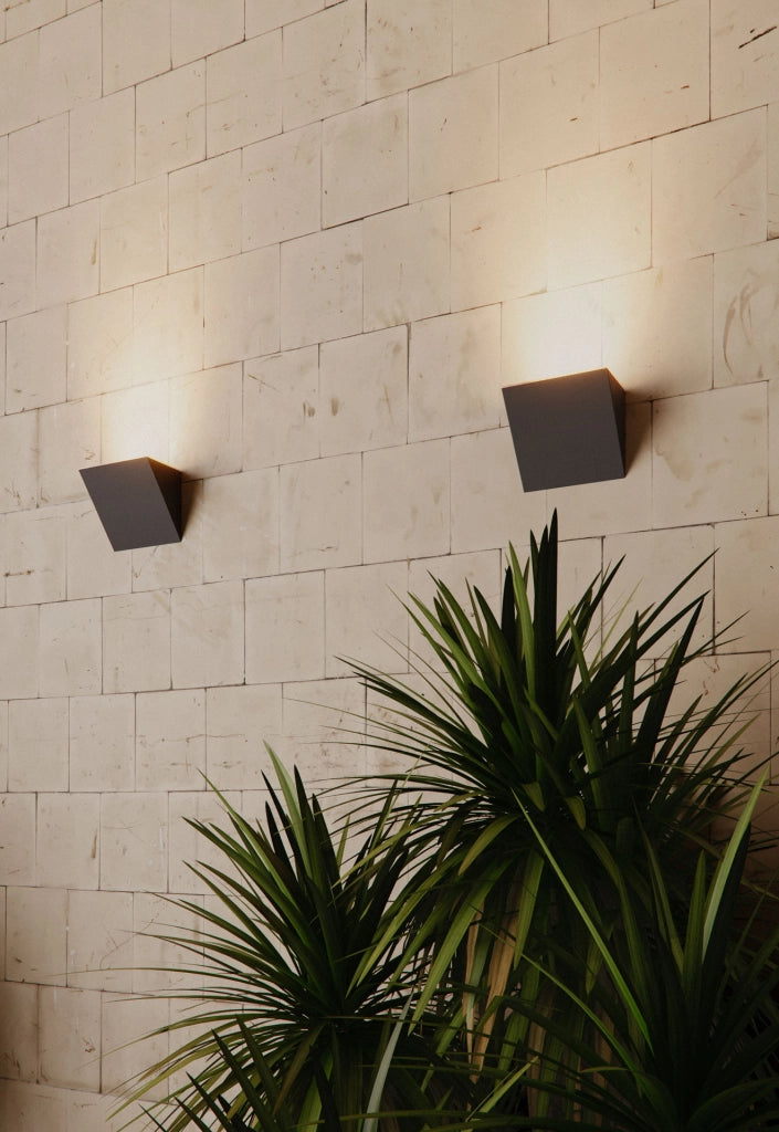 Mini Comet Applique LED da Parete 10W/20W Switch CCT 2700K-4000K Dimmerabile TRIAC IP65 Bianco Opaco 40x90mm Design Elegante per Interni ed Esterni